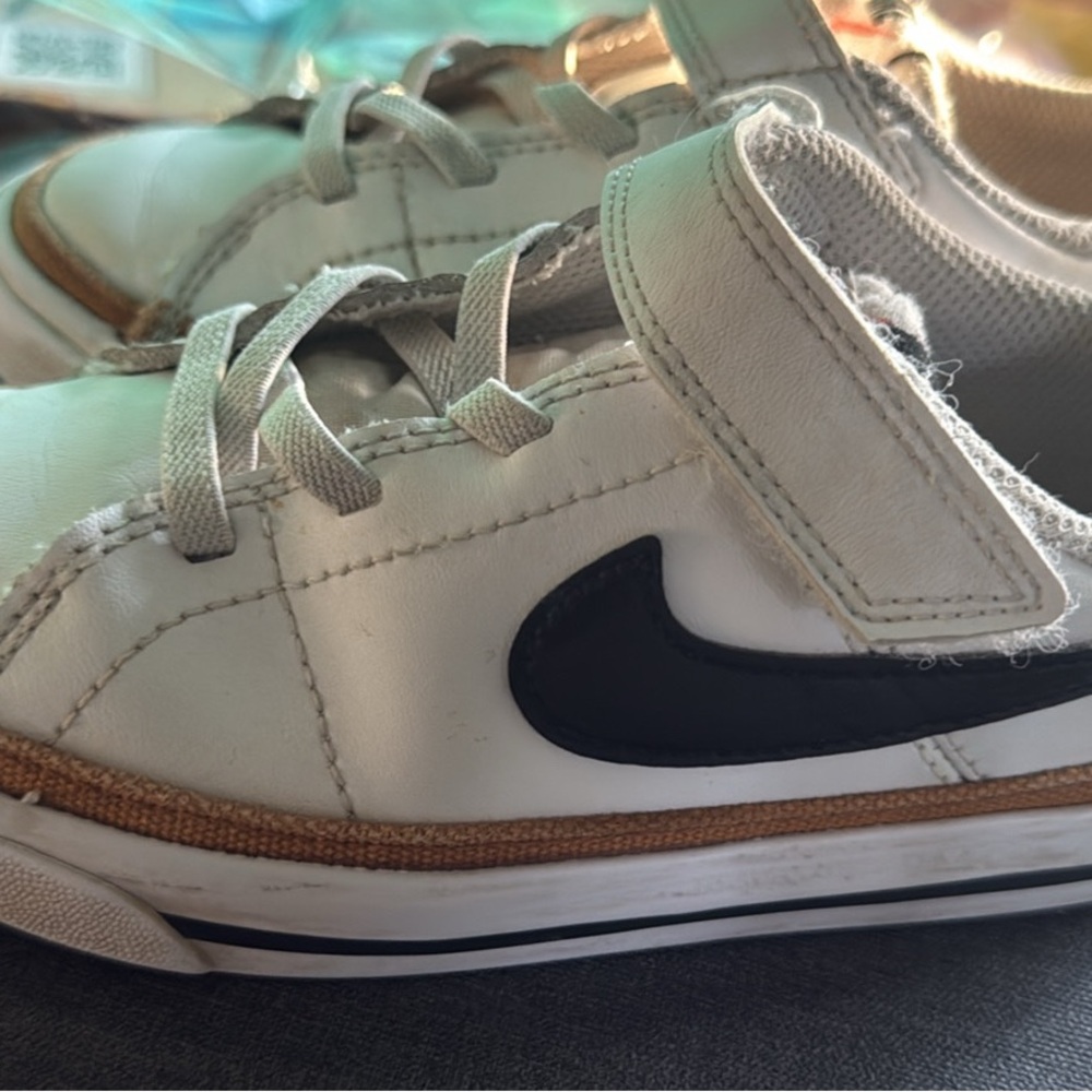 Nike Kids White and Black Sneakers with Tan Trim